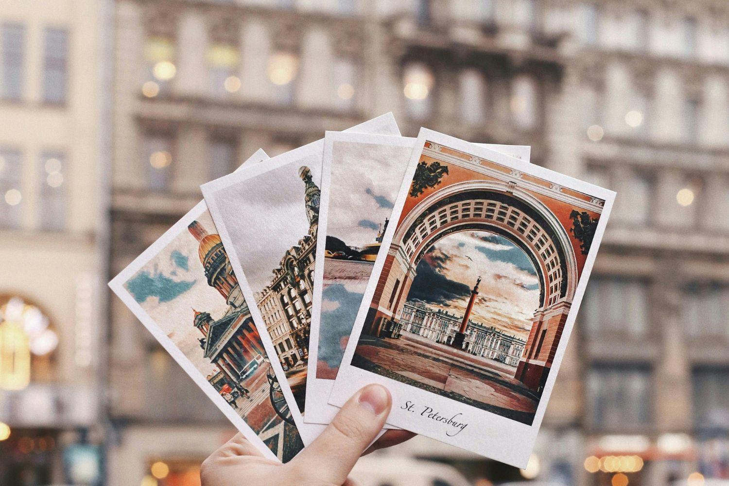 VIP customer loyalty postcard and gift package illustrating how Shopify stores use personalized direct mail to reward repeat buyers, celebrate purchase milestones, and encourage customer retention.