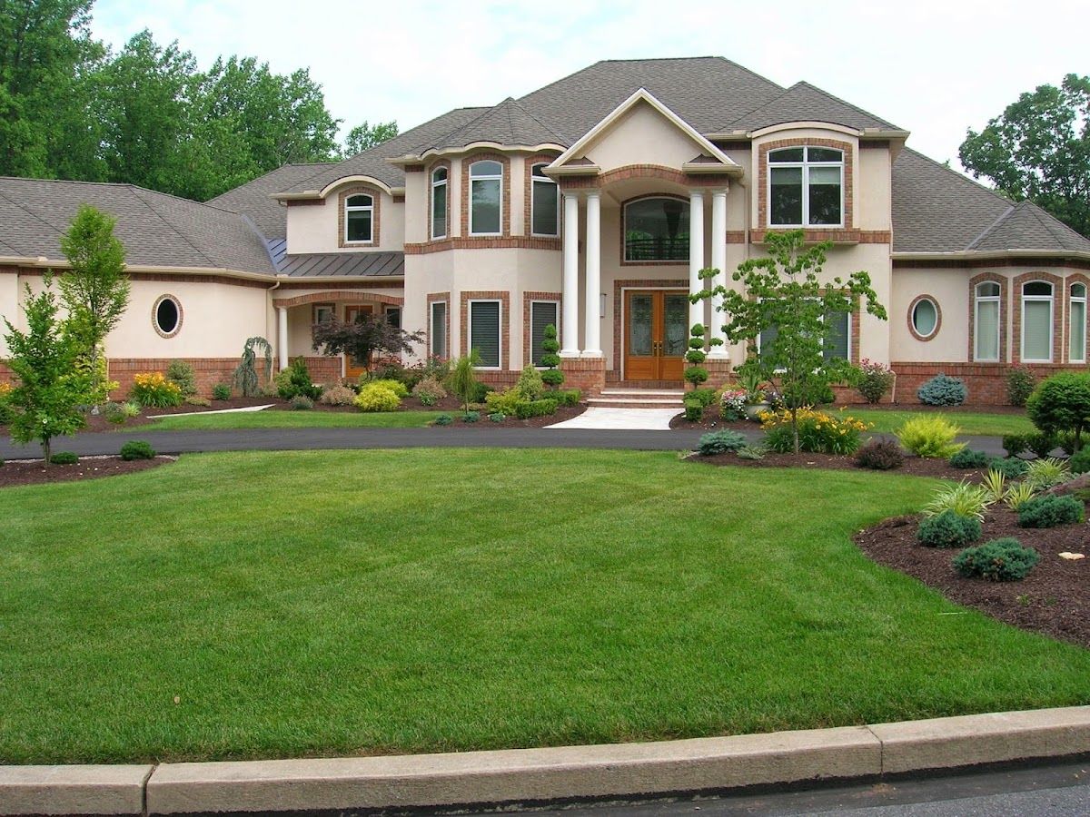 Peloso Landscaping photo