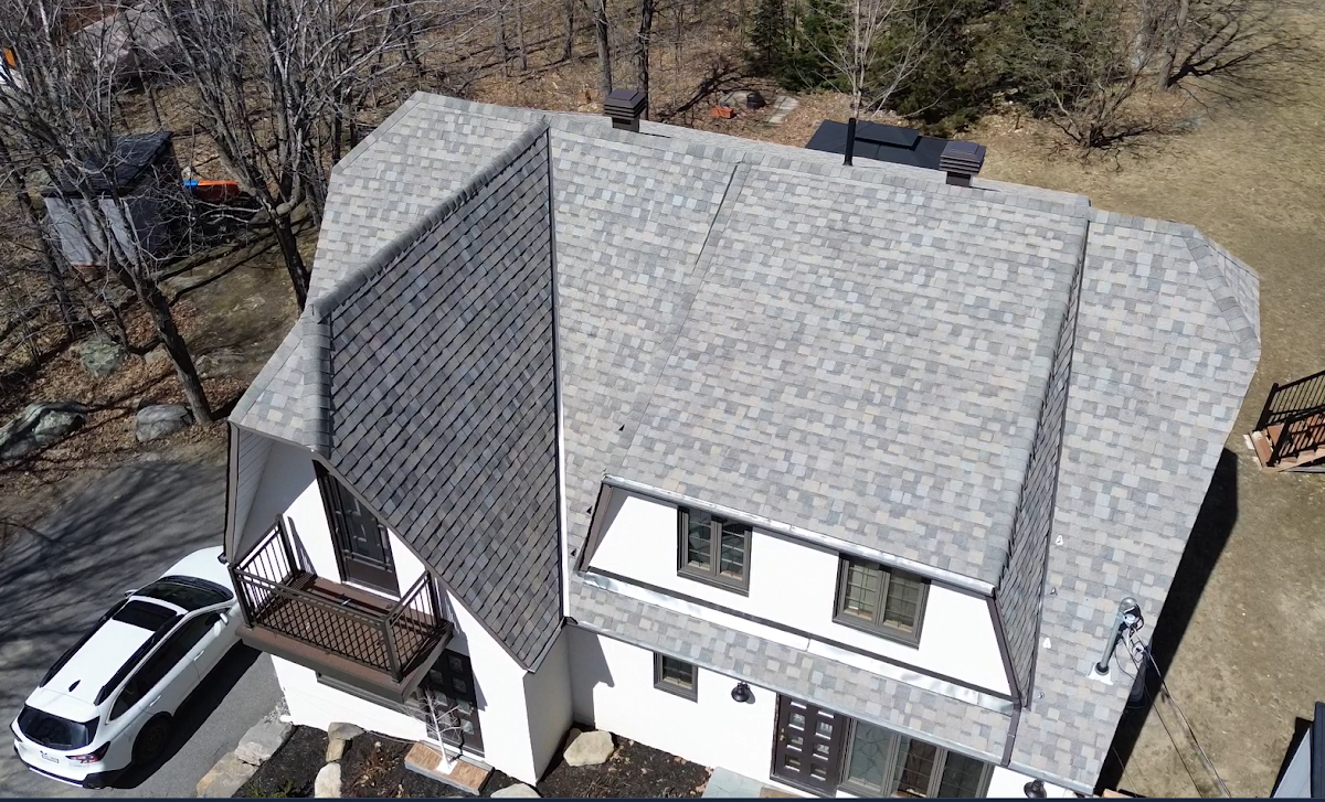 Toitures Husky Roofing photo