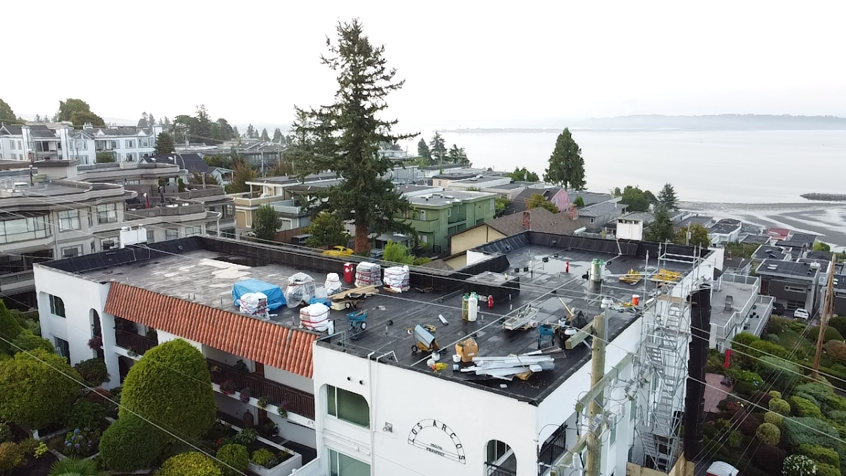 Coast Mountain Roof photo