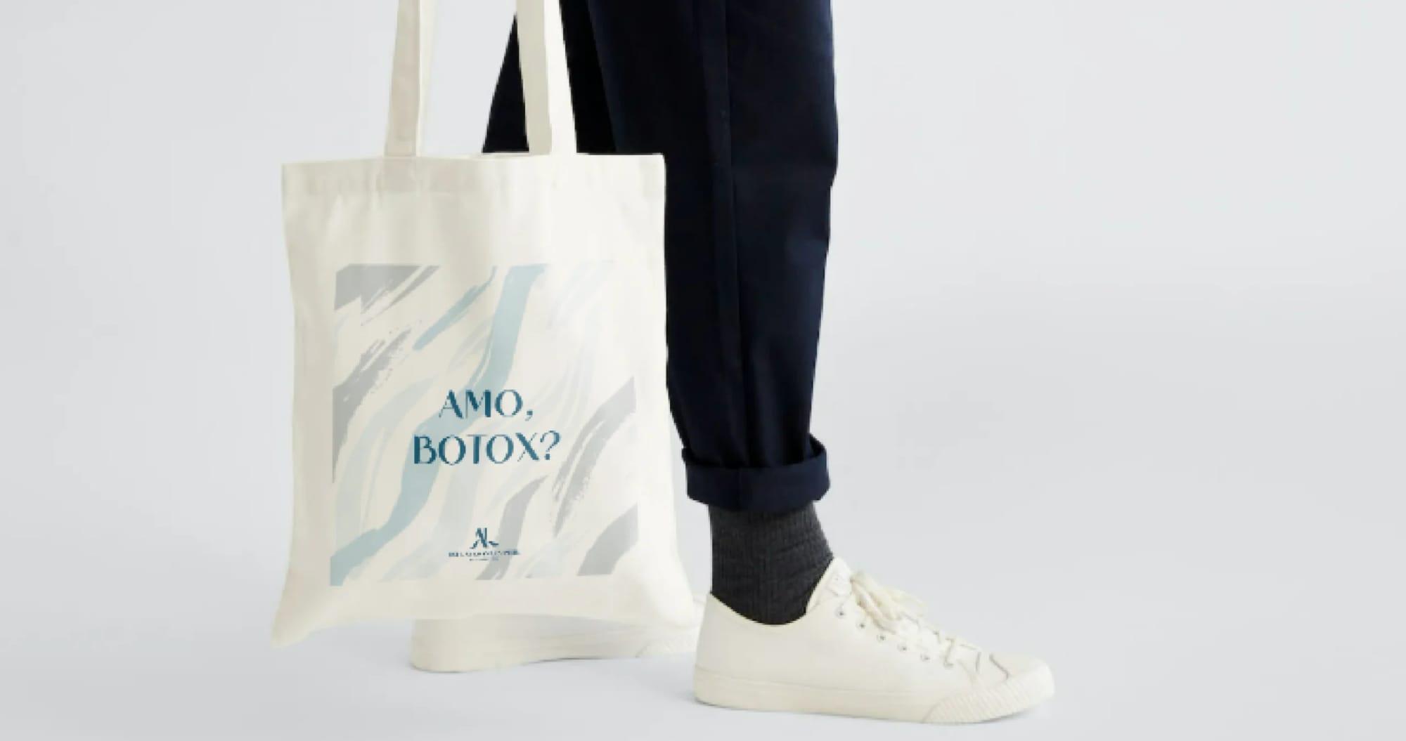 Borsa di cotone con una grafica del Dott. Amore