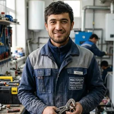 Акмал Умаров