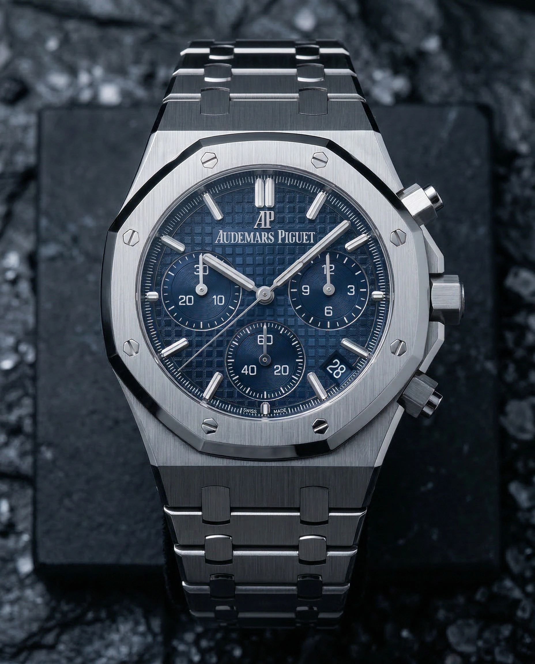 Audemars Piguet Royal Oak Chronograph Smoked Blue