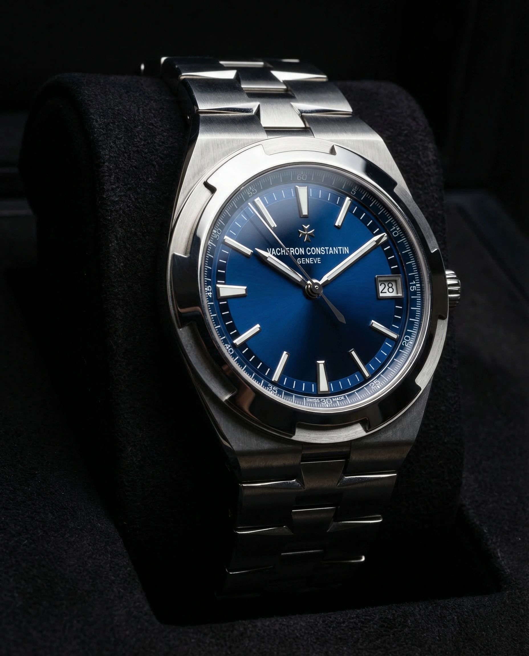 Vacheron Constantin Overseas Self-winding 41 mm Steel