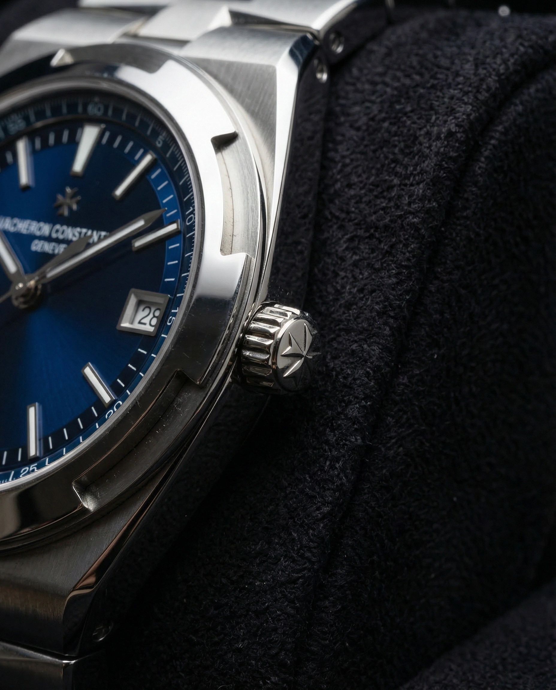 Vacheron Constantin Overseas Self-winding 41 mm Steel