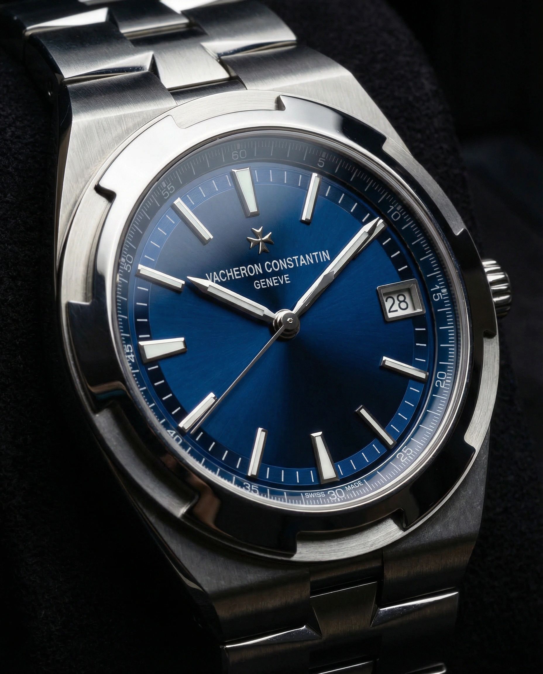 Vacheron Constantin Overseas Self-winding 41 mm Steel