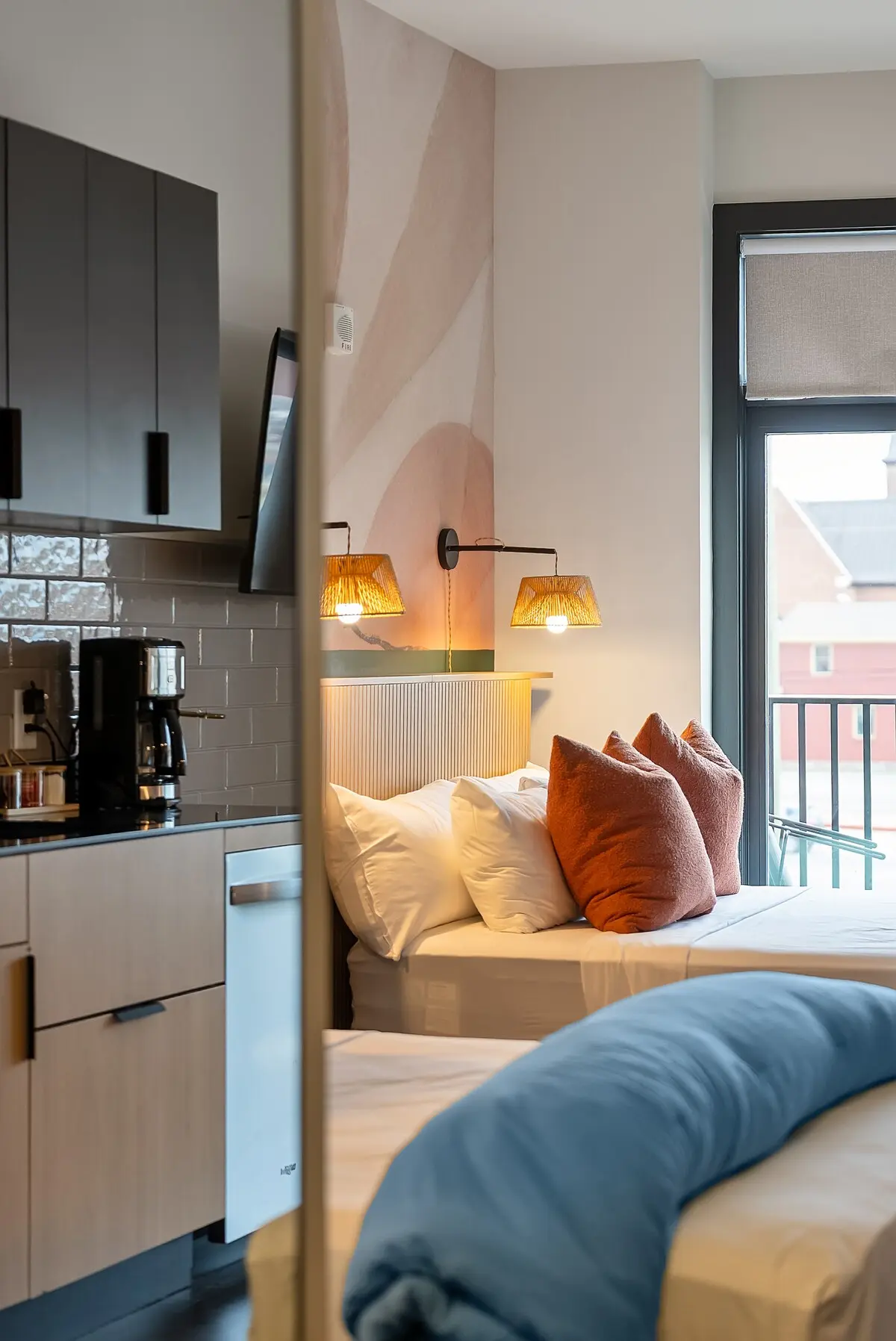 Soundry Double Queen Studio photo 48