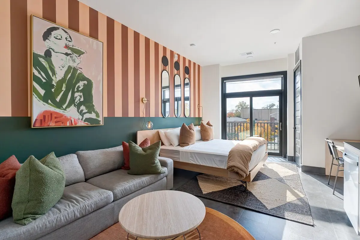 Designer King Studio