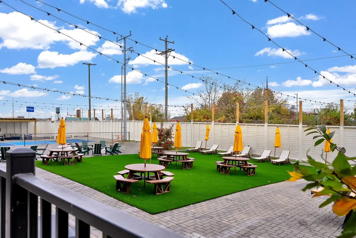 Soundry Double Queen Studio photo 46