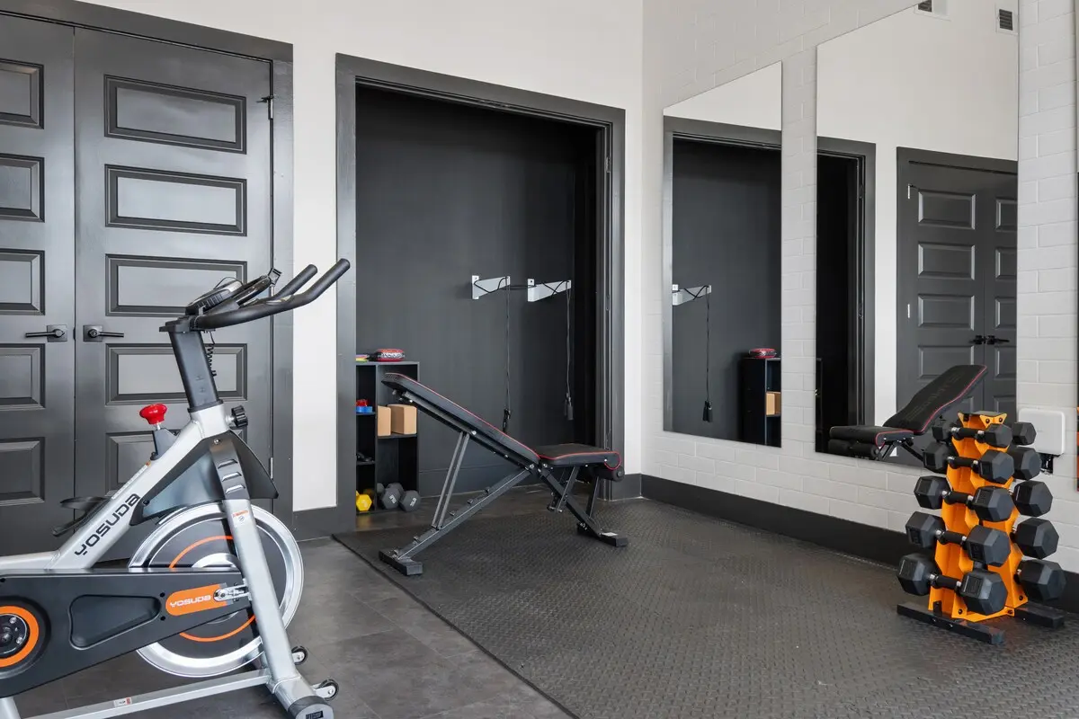 Designer Double Queen Studio photo 43