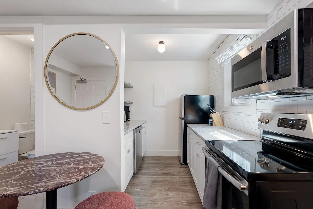 Studio Apartment photo 4