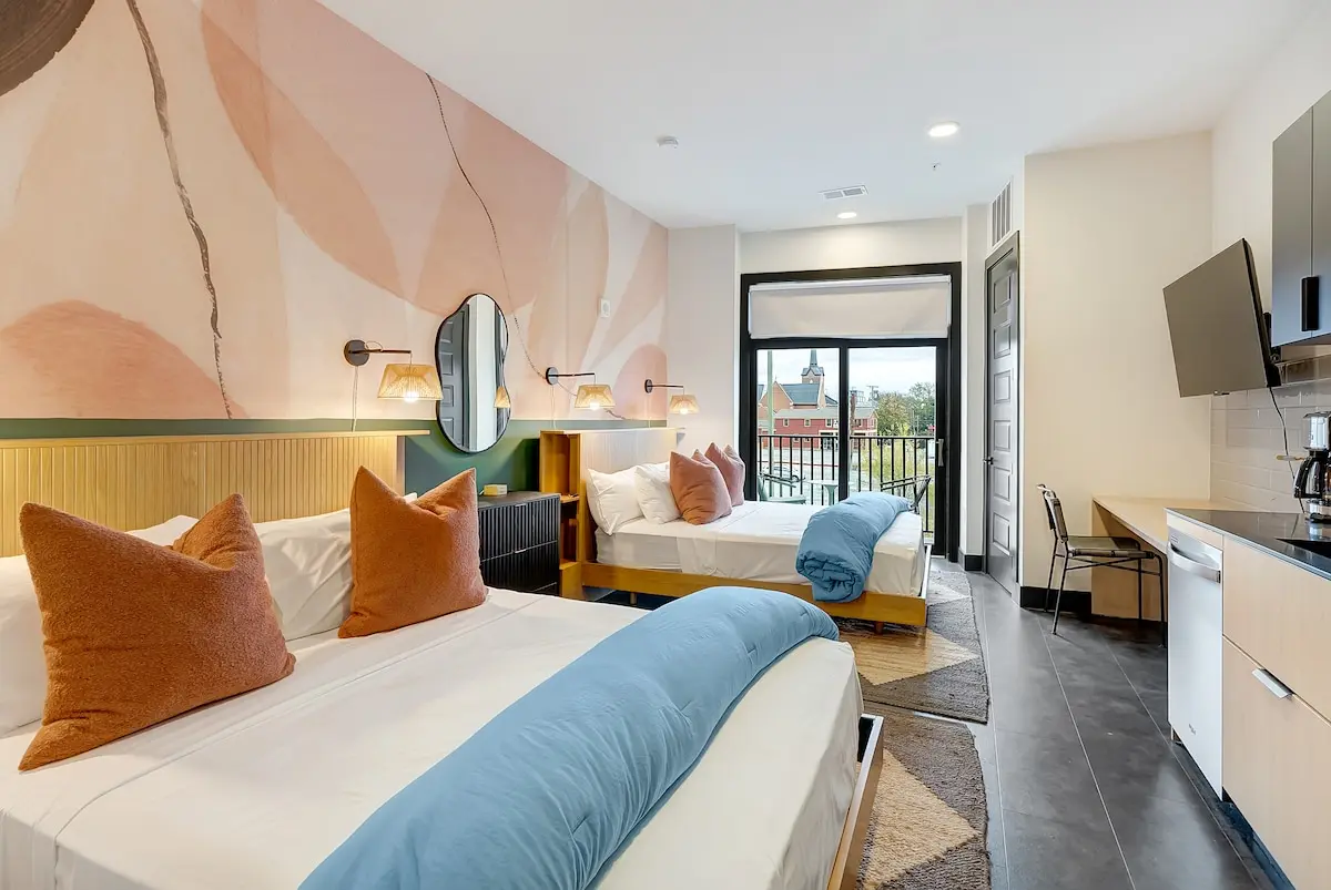 Soundry Double Queen Studio photo 28