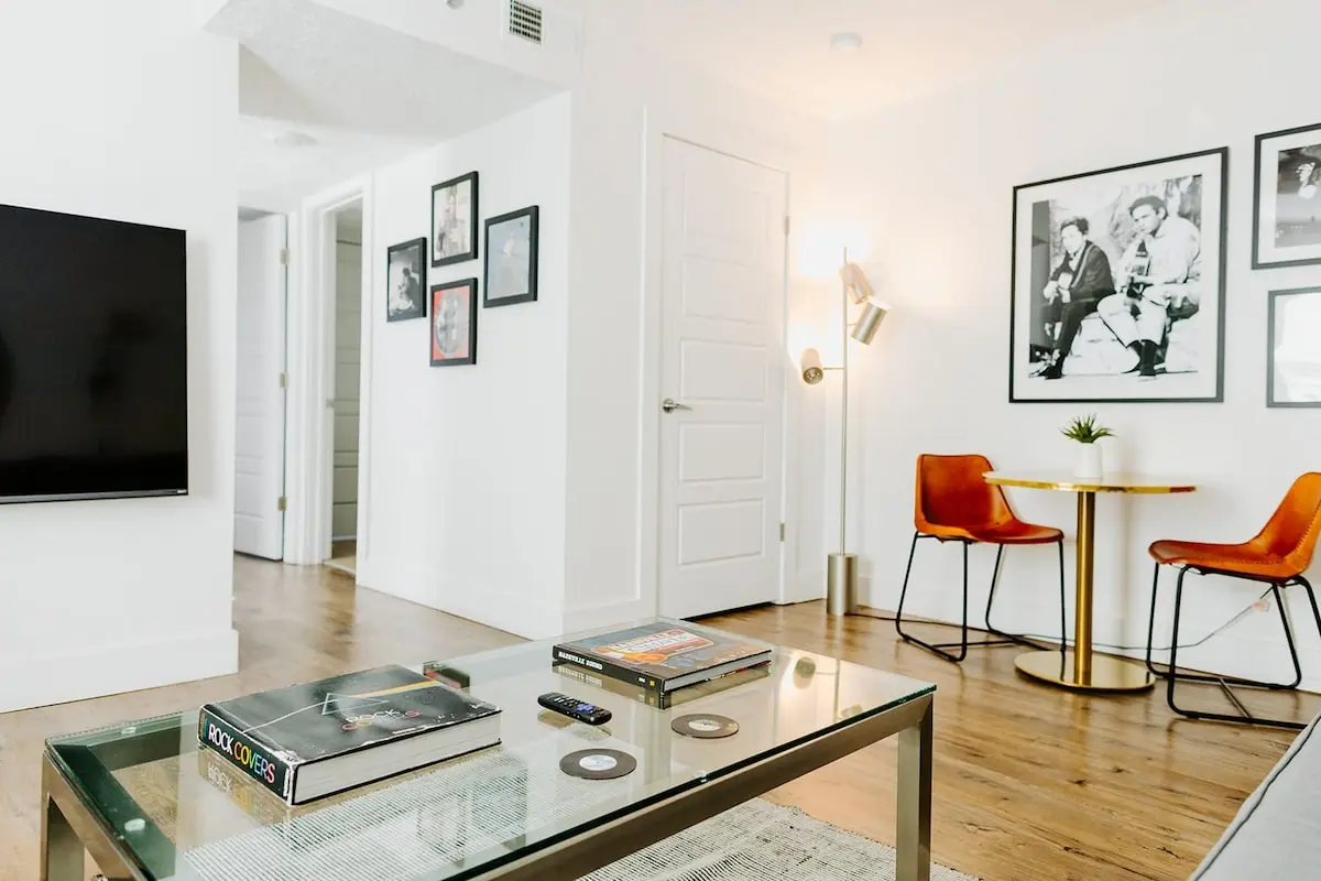 Artists Suite living room