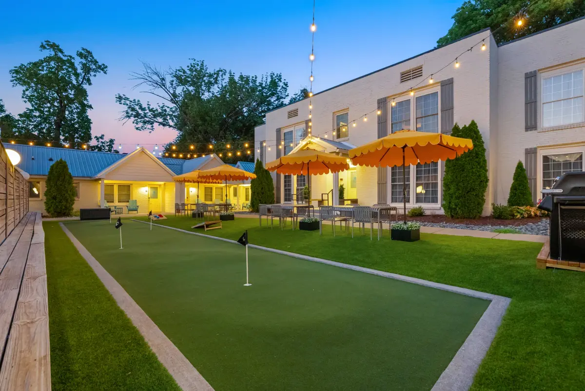 Harmony House - Music Row, Nashville