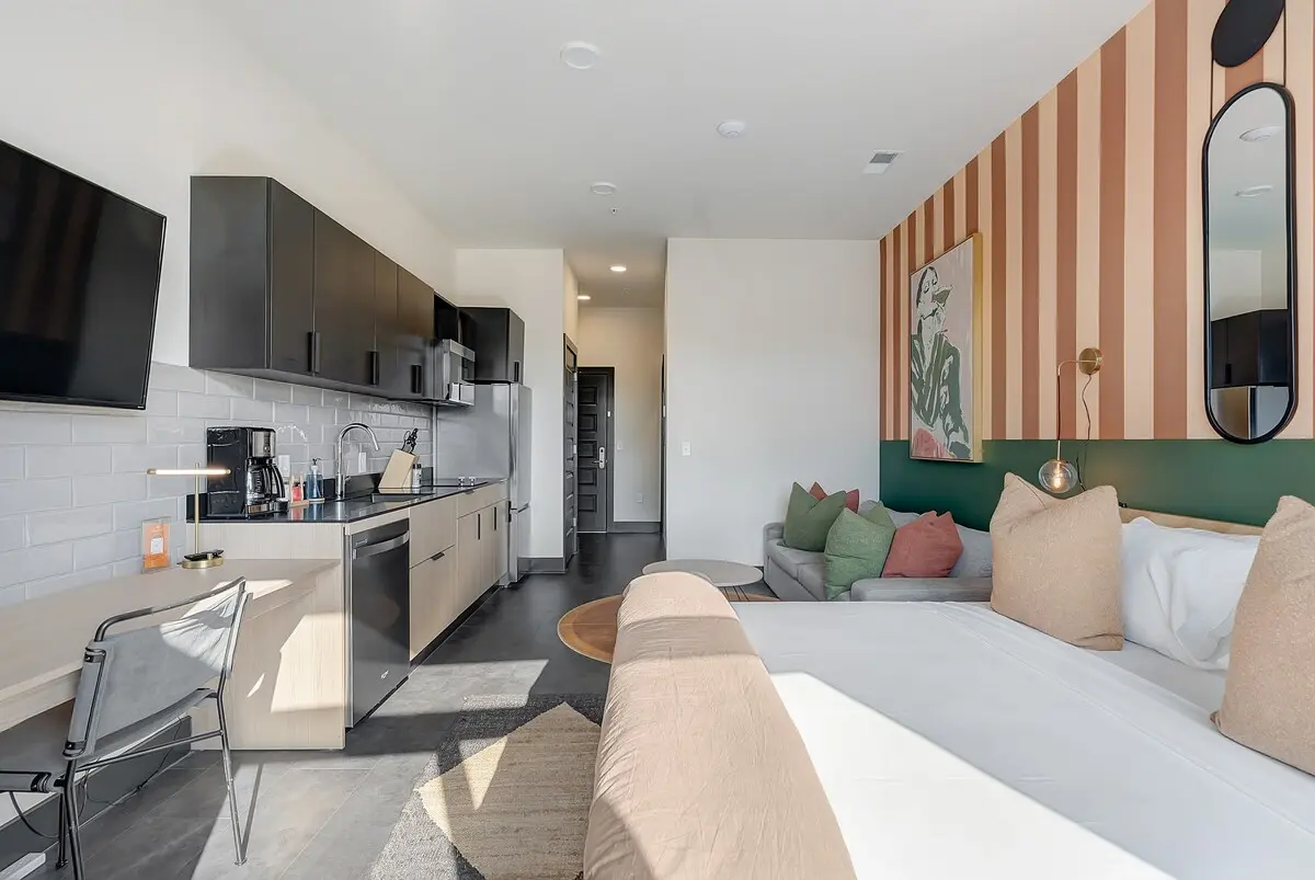 Designer King Studio photo 43