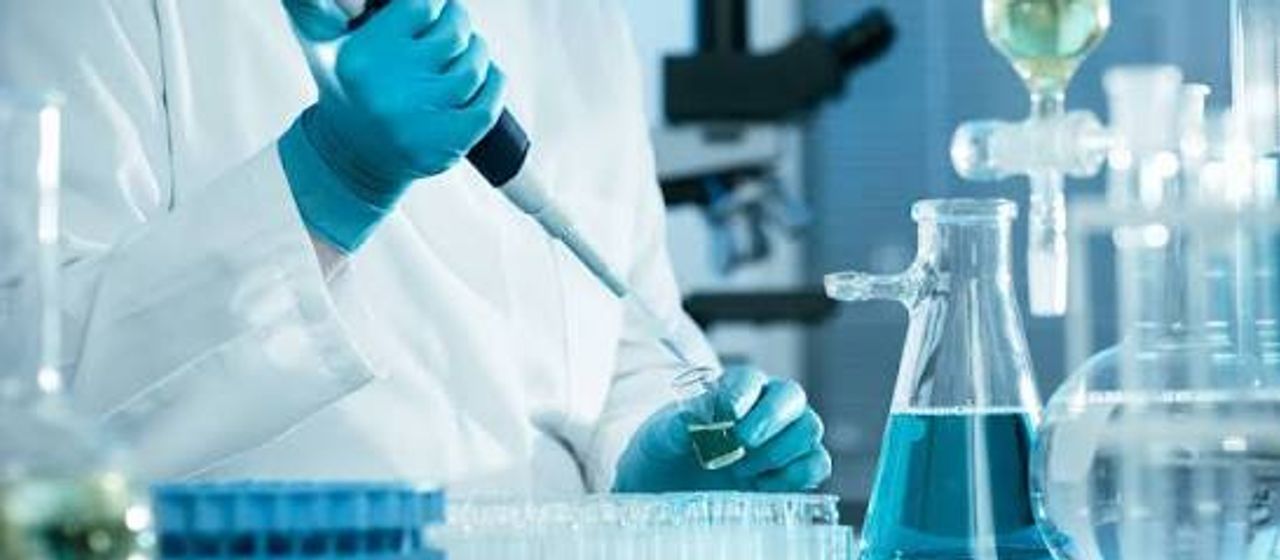 Global Laboratory Chemical Market: $2.1B Opportunity Mapped