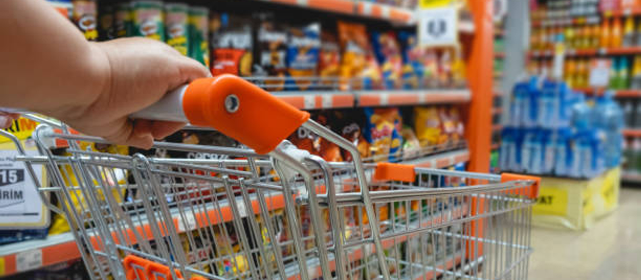 Reverse-Engineering a Competitor's Shelf Strategy: A Retail Category Study