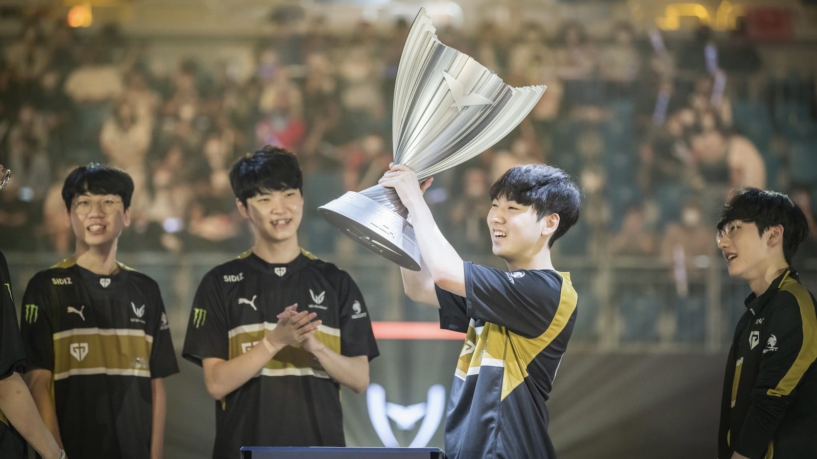 LoL Worlds Finals Predictions - A new era for Europe dawns