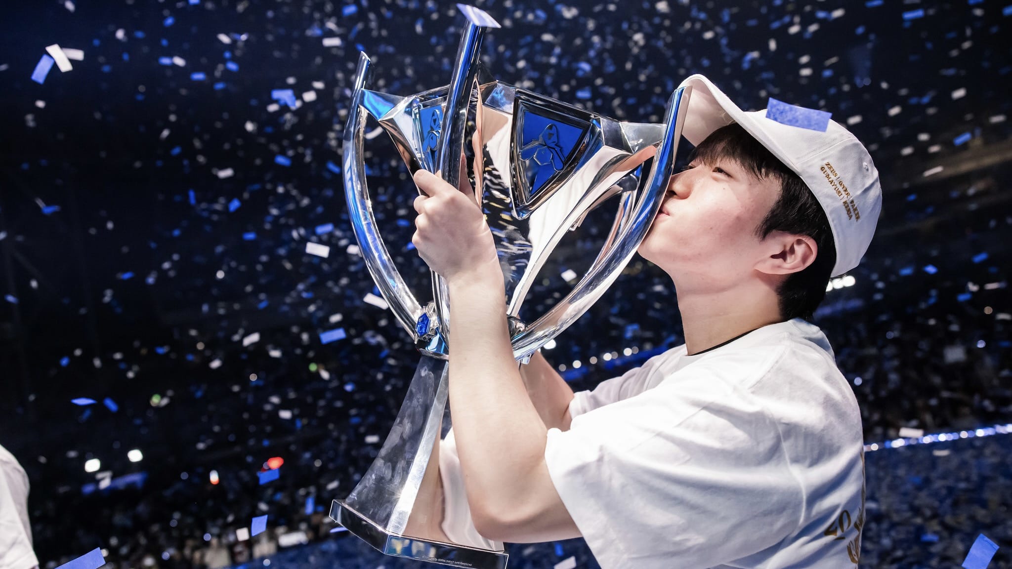 Congrats @faker of @TeamRazer for emerging as the 4x LoL World Champion!  #Worlds2023 #LeagueofLegends