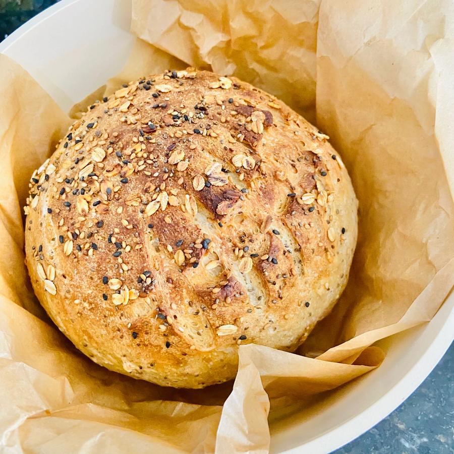 Pão De Grãos De Fermentação Natural 