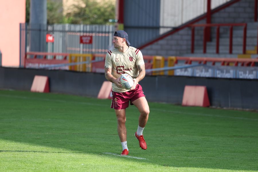 Willie R Nemis Willie Peters names 21-man squad for Play-Off Eliminator | Hull KR
