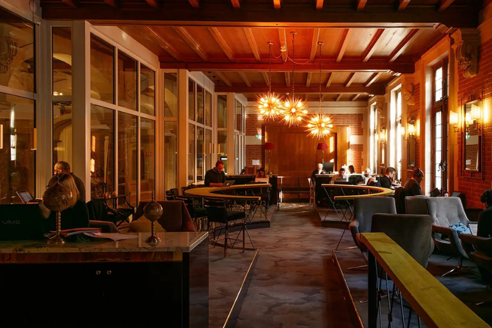 officeriders-erreurs-amenagement-bureau-lumiere-ergonomie