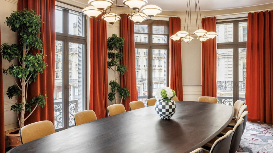 OFFICERIDERS-SALLE-DE-RÉUNION-CRÉATIVE-À-PARIS