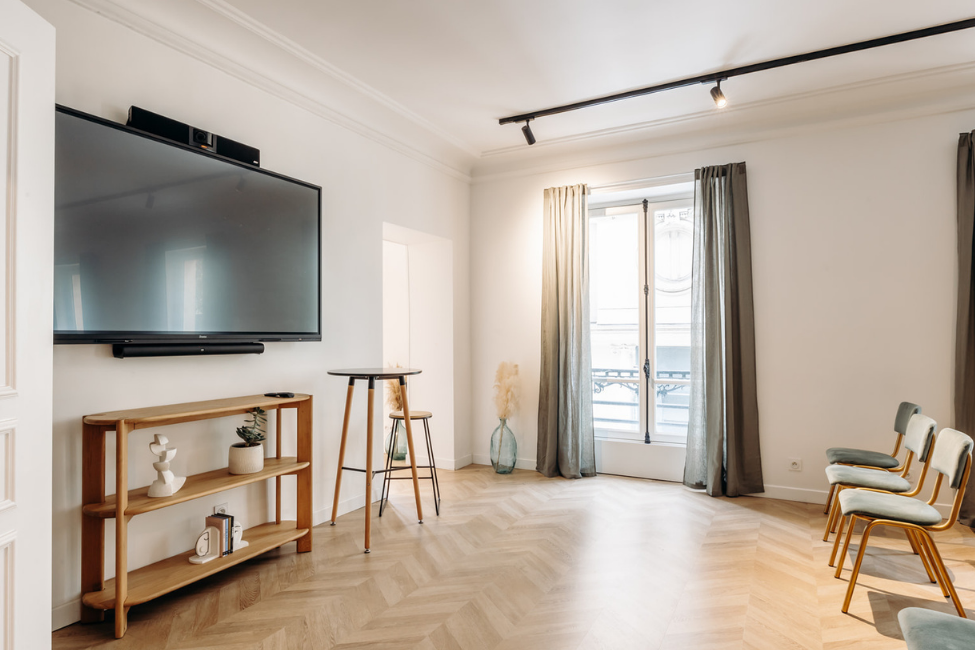 officeriders-salle-de-reunion-acoustique-lumiere-configuration-qualite