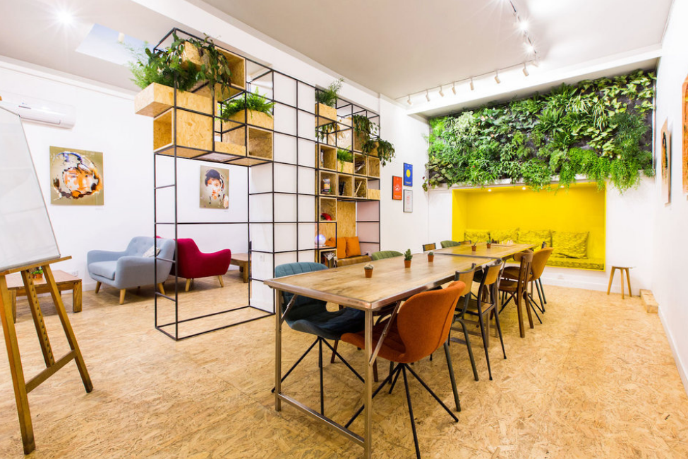 officeriders-meeting-room-biophilie-nature-plantes-lumiere-naturelle