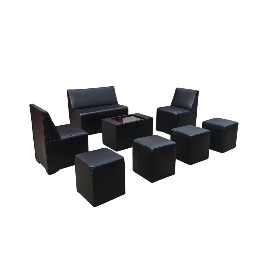 8 People lounge seat