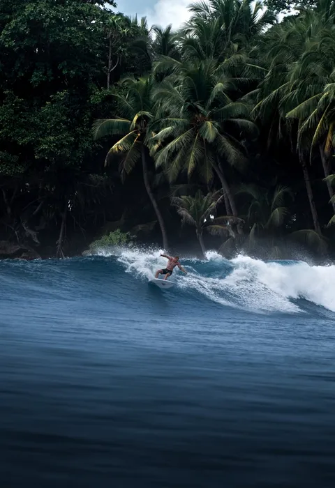Burgerswall Surf