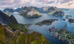 Foto desde Reinebringen en las Lofoten
