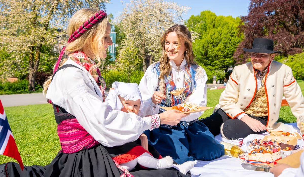 El bunad, el traje tradicional de Noruega.