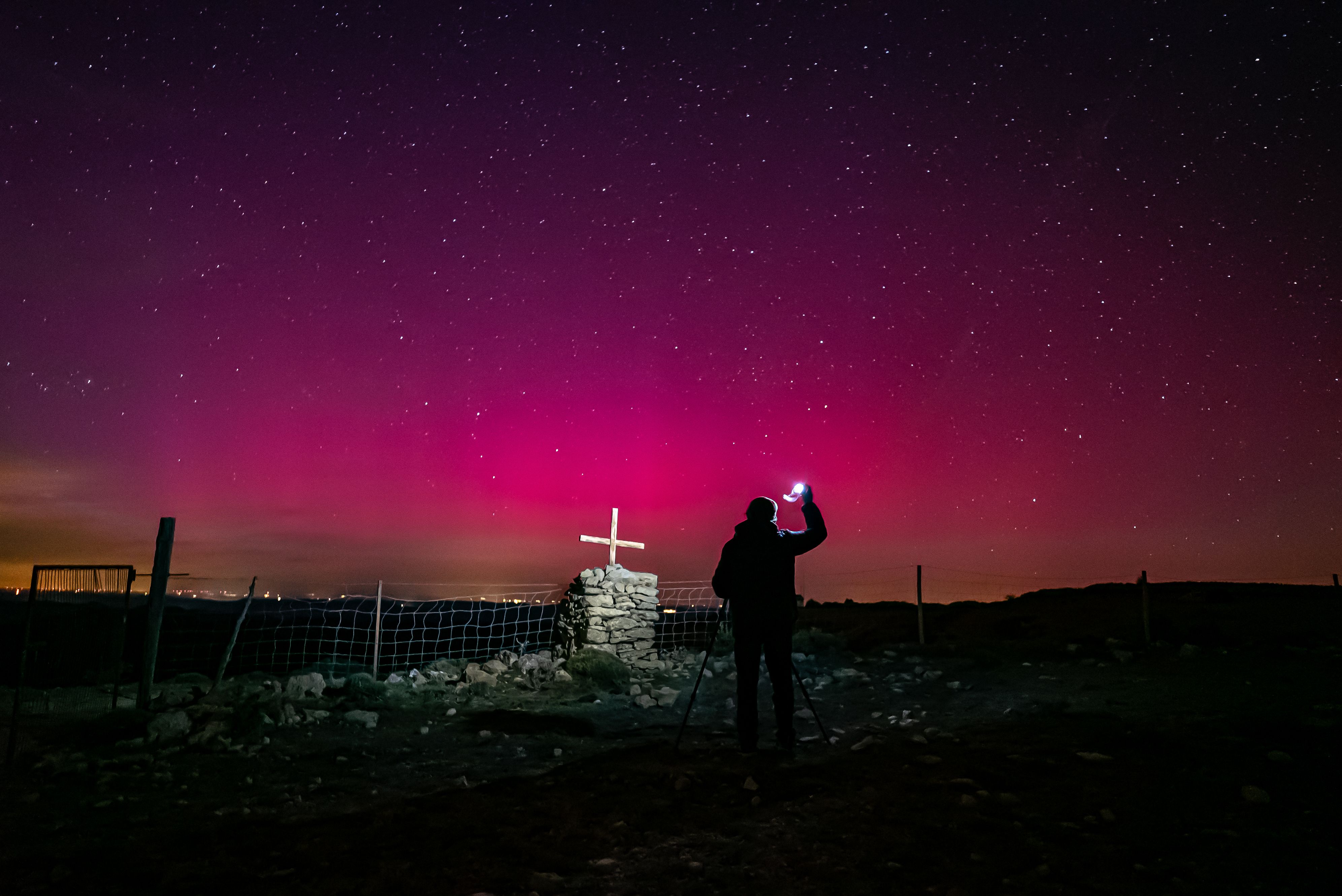 Primera localización. En el Puerto de Torremiró, zona de escasa contaminación lumínica a pocos kilómetros del pueblo. Foto: Fiordo Polar ©
