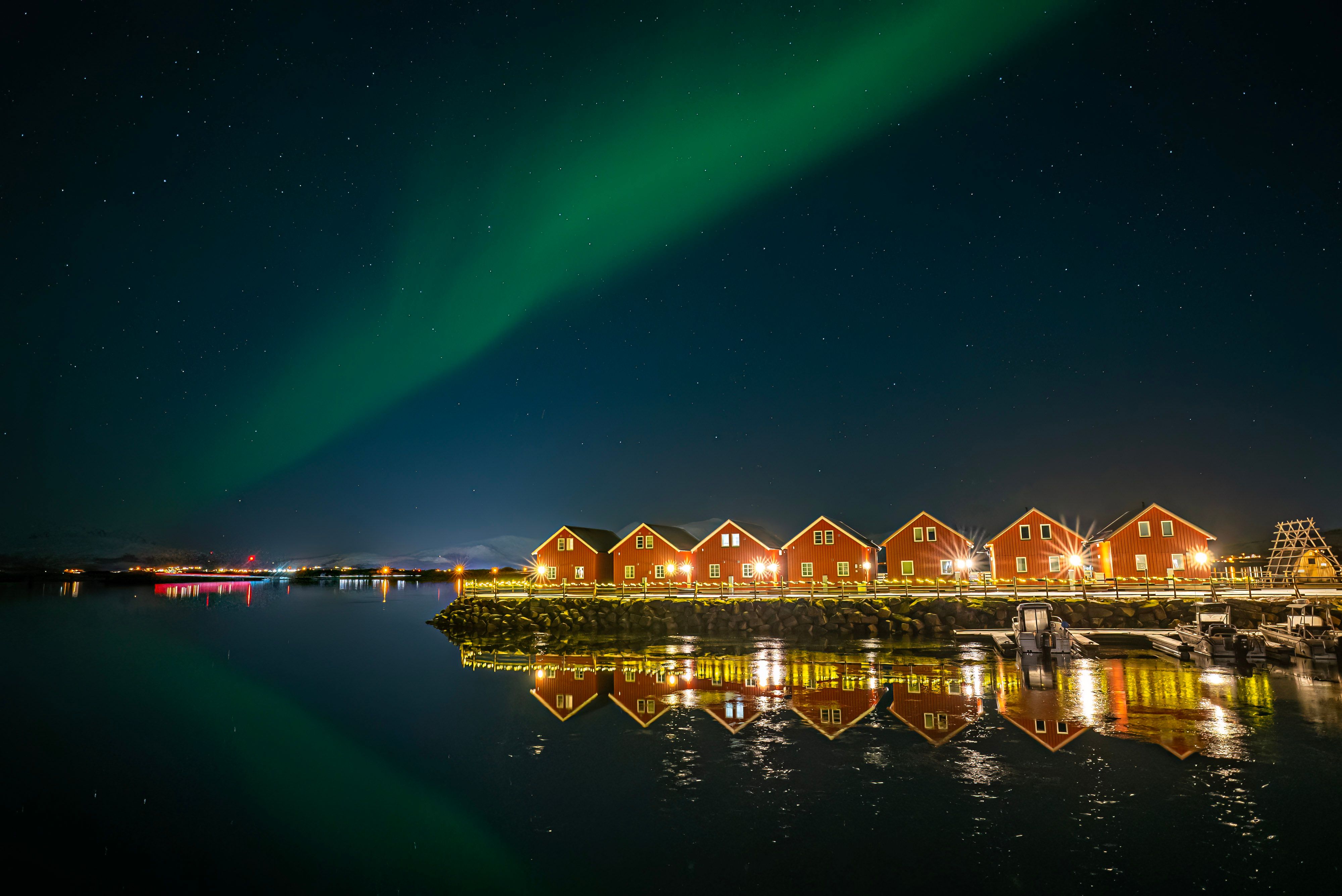 Tormenta solar en Lofoten, febrero 2023, desde nuestros alojamientos