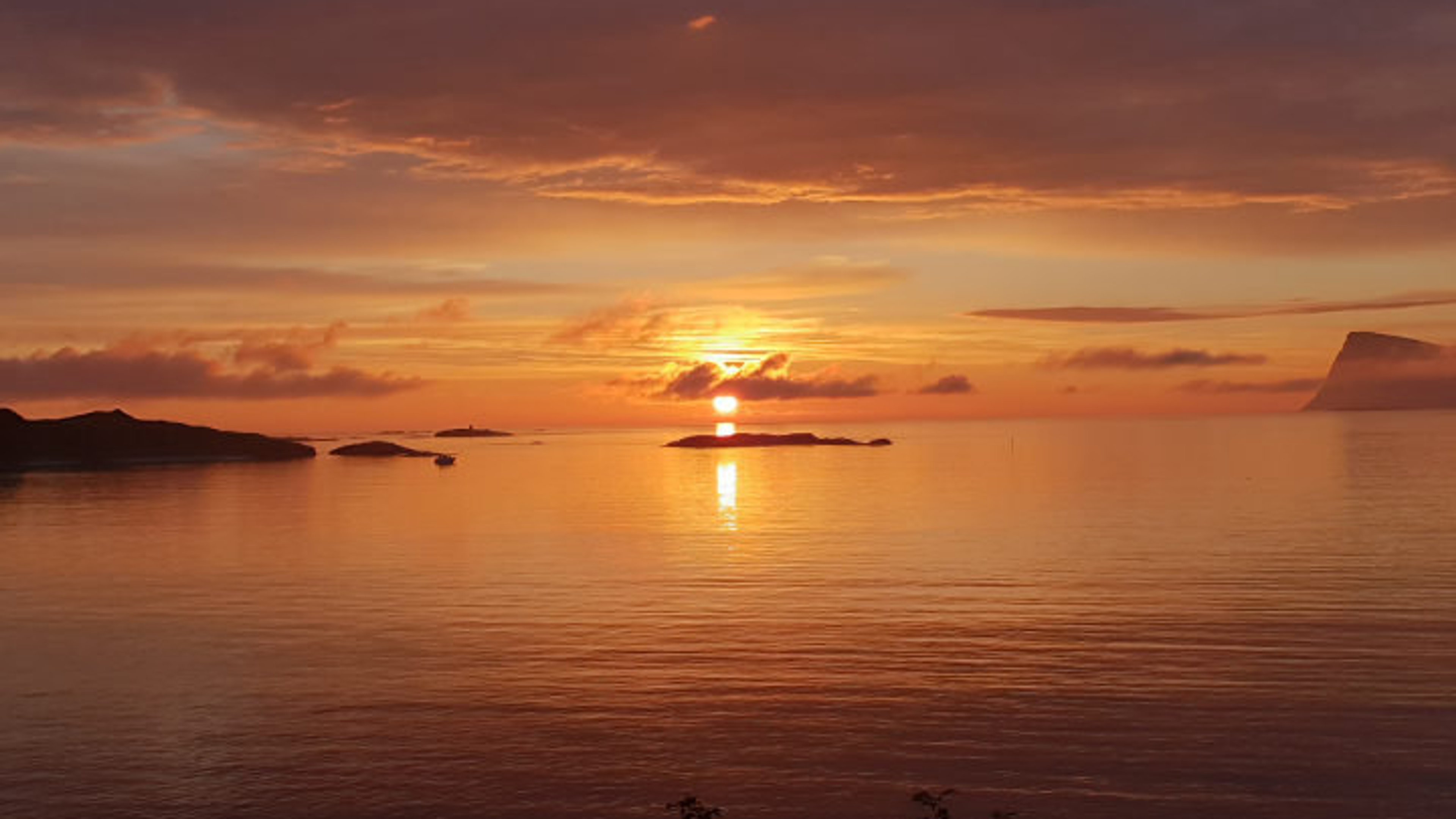 Nuevas fechas: el sol de medianoche en las Lofoten