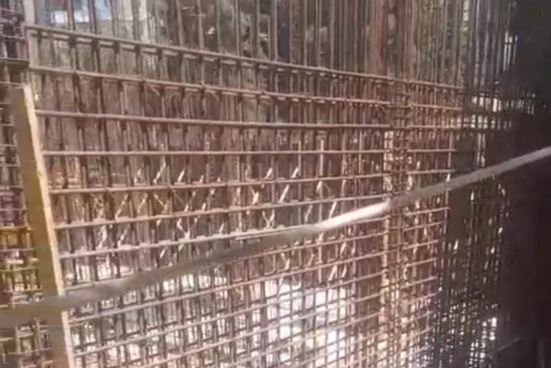Divar və diafraqmaların armatur qəfəsi — betonlanmadan əvvəlki mərhələ