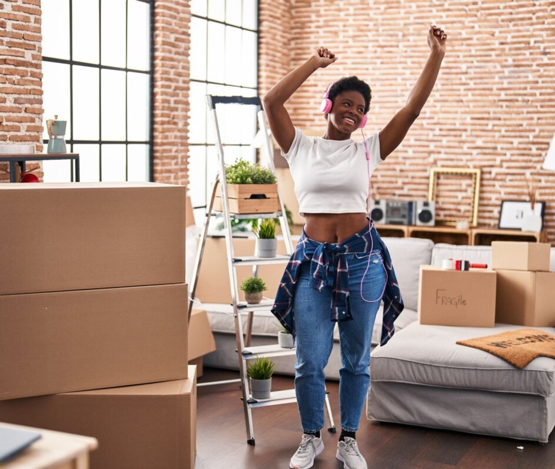 To Rent or Own? A Look at the Pros and Cons of Apartment Living