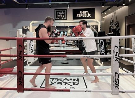 Coen Boxing