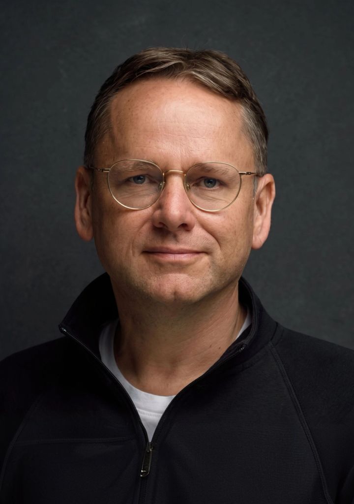 Steven Bakker
