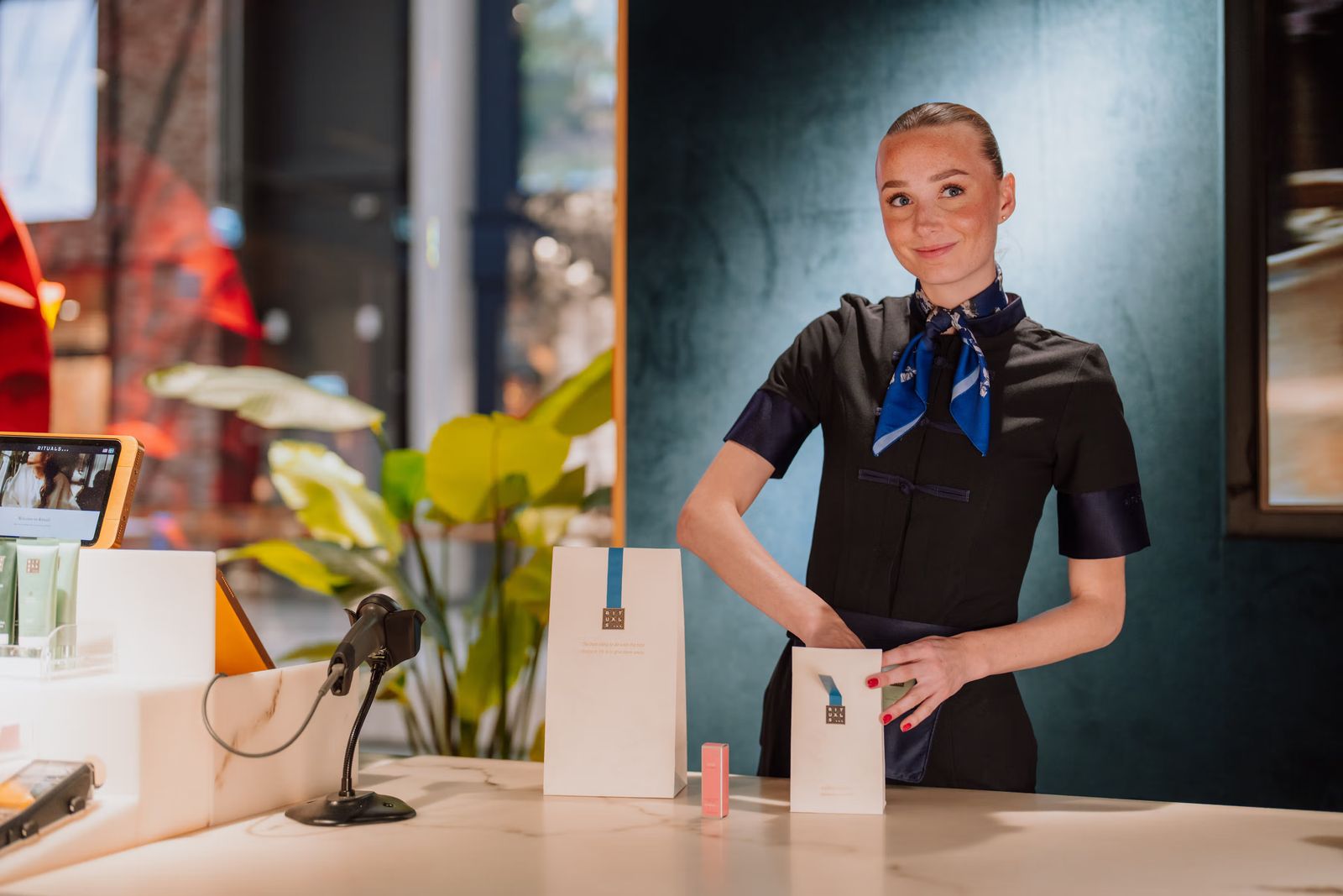 Rituals Store employee