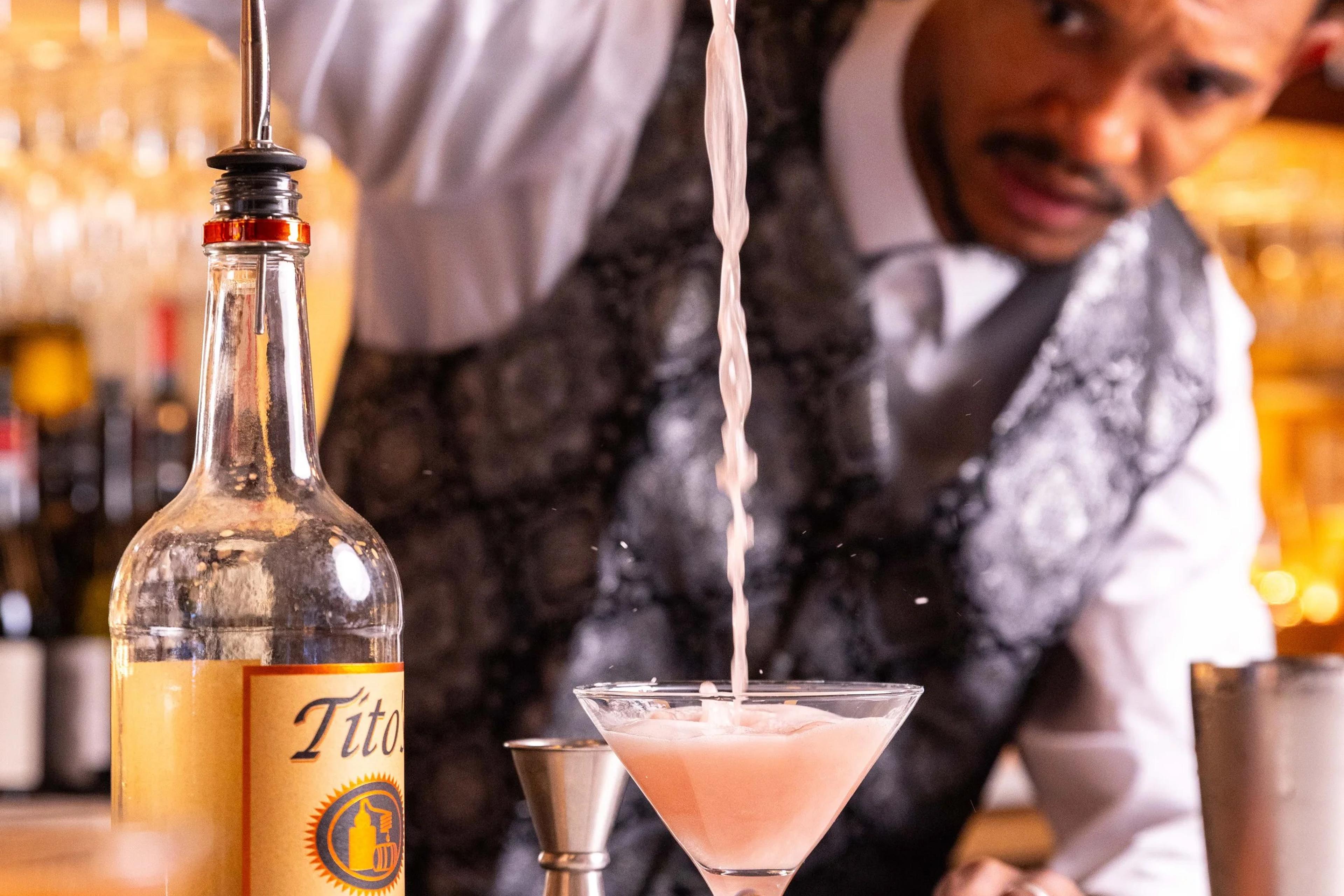 Late night drinks at the bar at Amélie DC