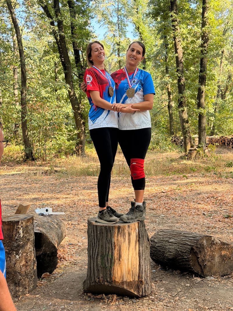 Takmičarke sa medaljama na pobedničkom postolju