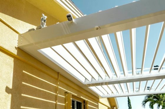 Attached and freestanding aluminum pergola styles built in South Florida