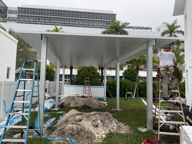Aluminum pergola in Pinecrest, Miami-Dade — permits for pergolas and screen enclosures in South Florida