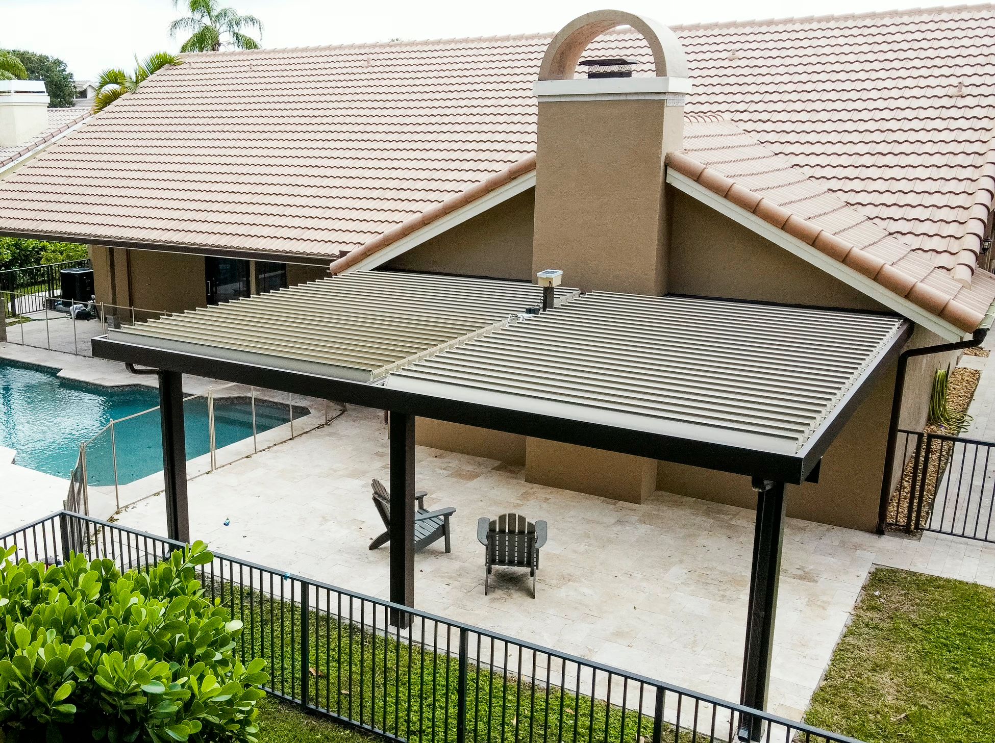 motorized louvered roof pergola miami, louvered roof system miami florida, automatic pergola roof miami