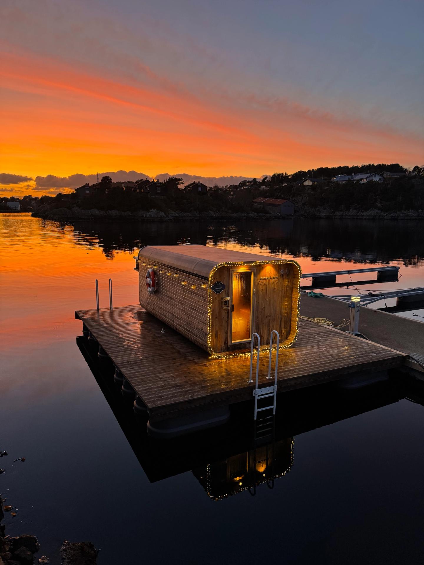 Nyt vår fantastiske badstue sentralt i Florø!