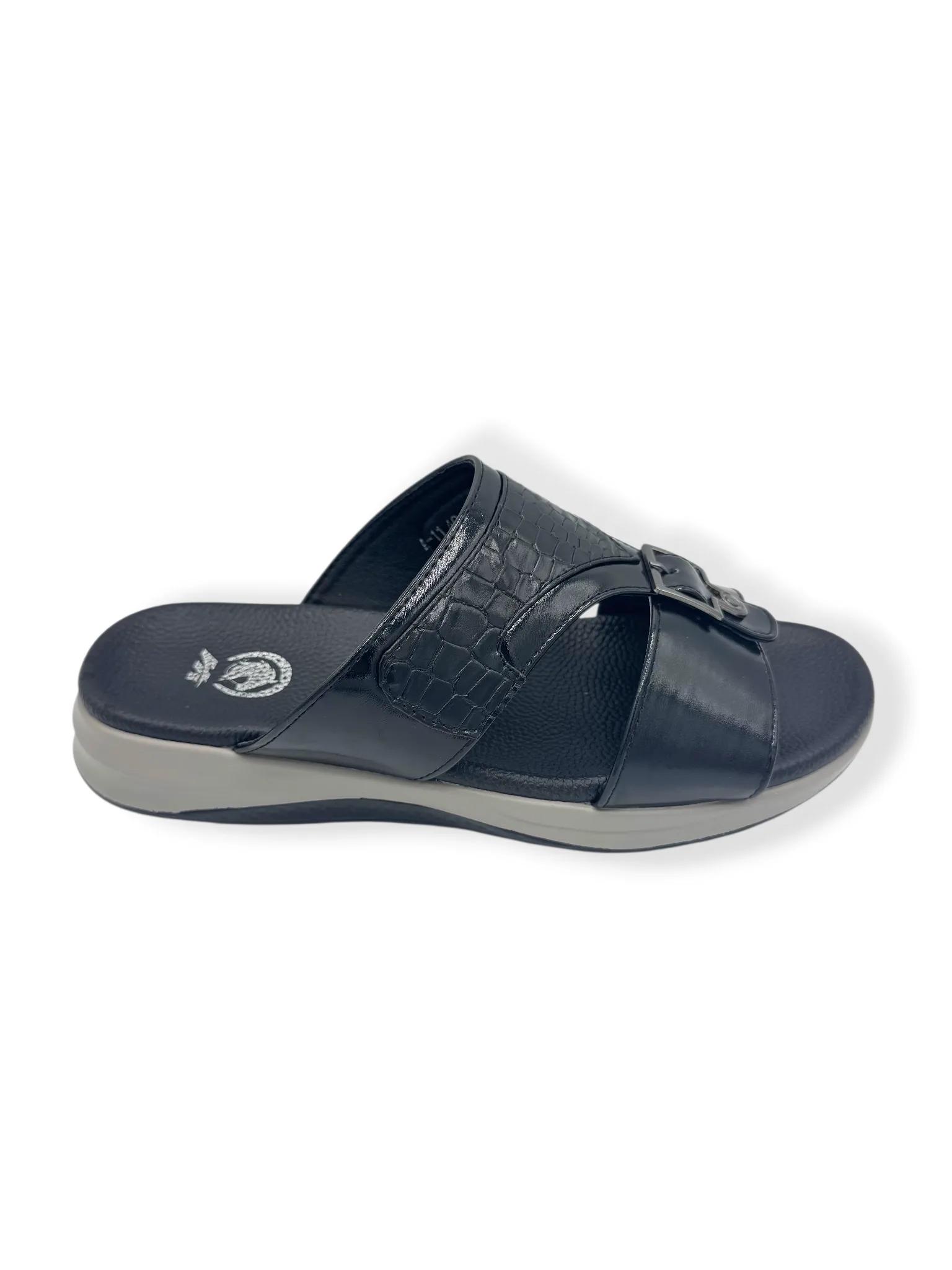 Horse HRS9 — Elegant Sandal 2