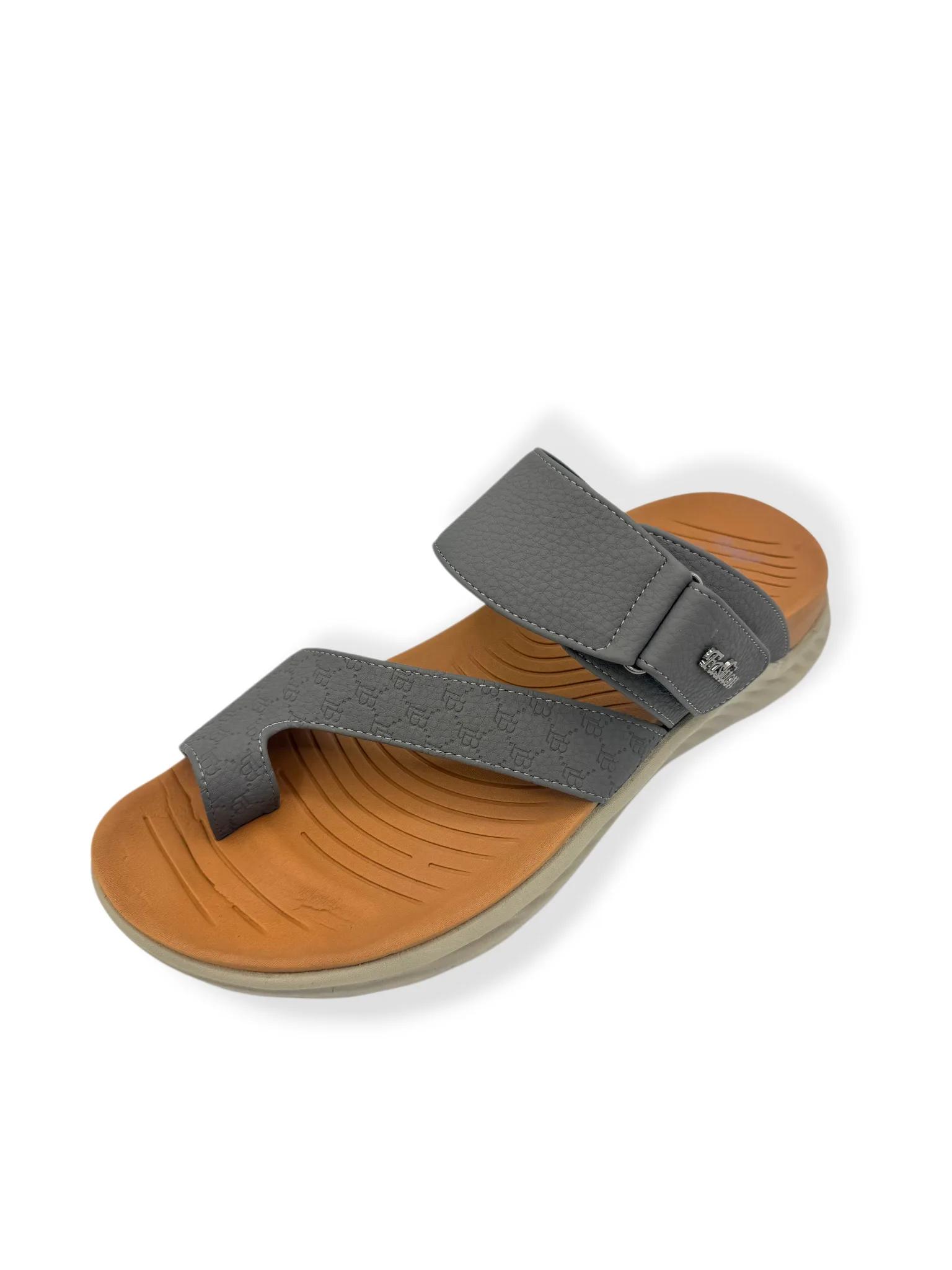 Horse HRS07 — Modern Sandal