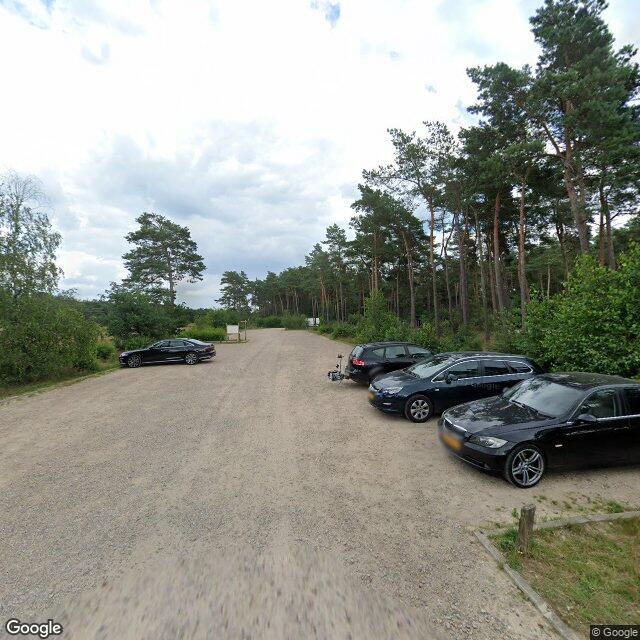 Boveneind uitlaatgebied